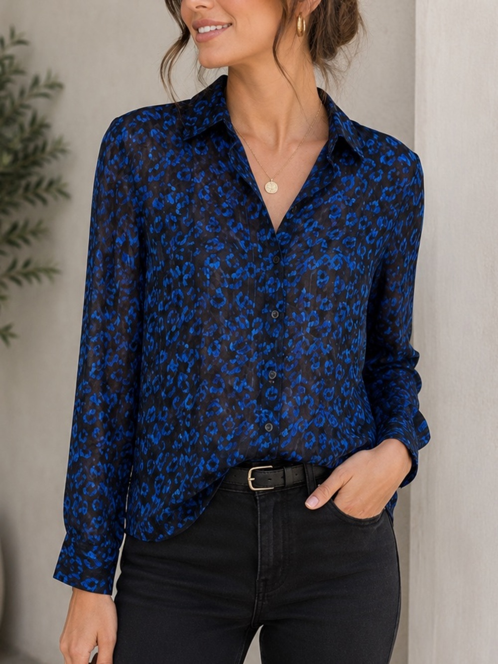 Banana Republic Dillon Shirt β Blue Leopard Print (XS Petite)